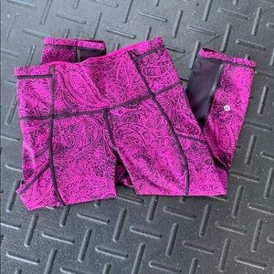 Lululemon capris
